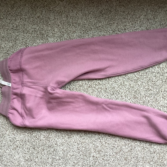 Lululemon Athletica Mauve Joggers - Picture 5 of 6